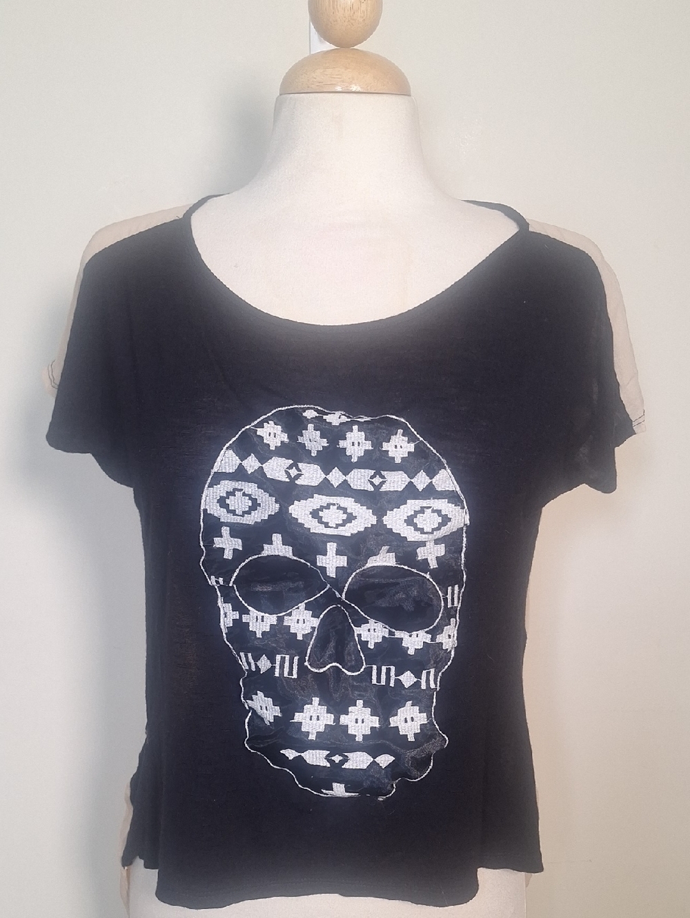 Carpe Diem Skull Back Split Top Cover Up Size M
